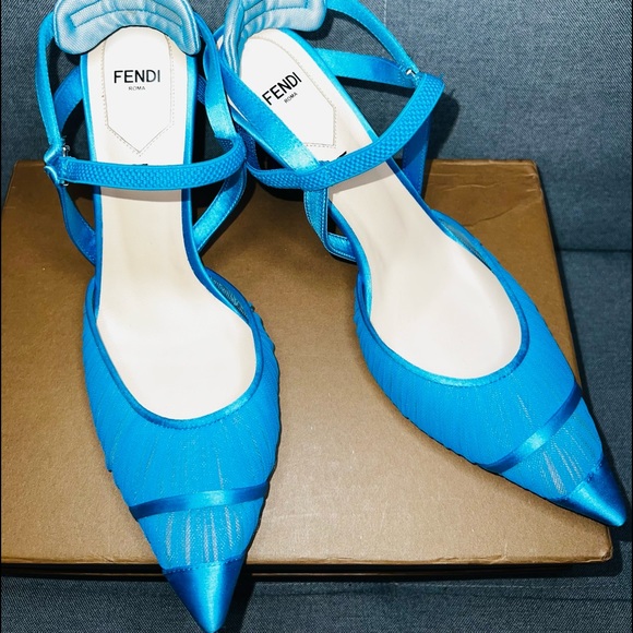 Sold-Fendi Colibri Ruched Slingback Pumps (NWT)! - Picture 6 of 14